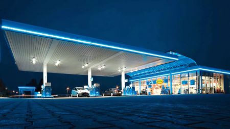 Benzin inflationsbereinigt nicht teurer als vor 15 Jahren