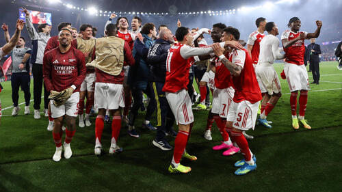 Arsenal nach City-Patzer englischer Meister