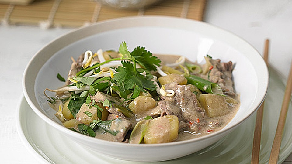 Thai-Töpfchen mit Rindfleisch