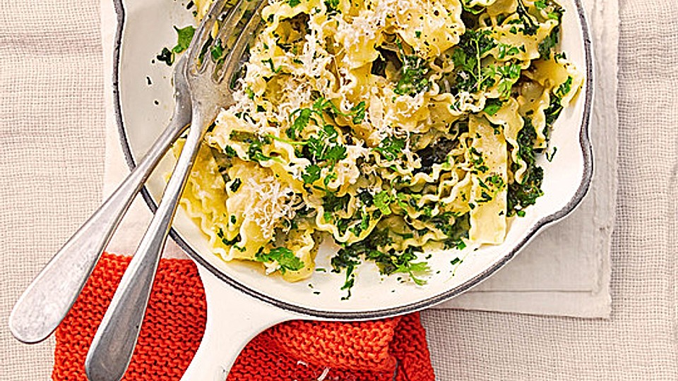 Frühlingskräuter-Pasta