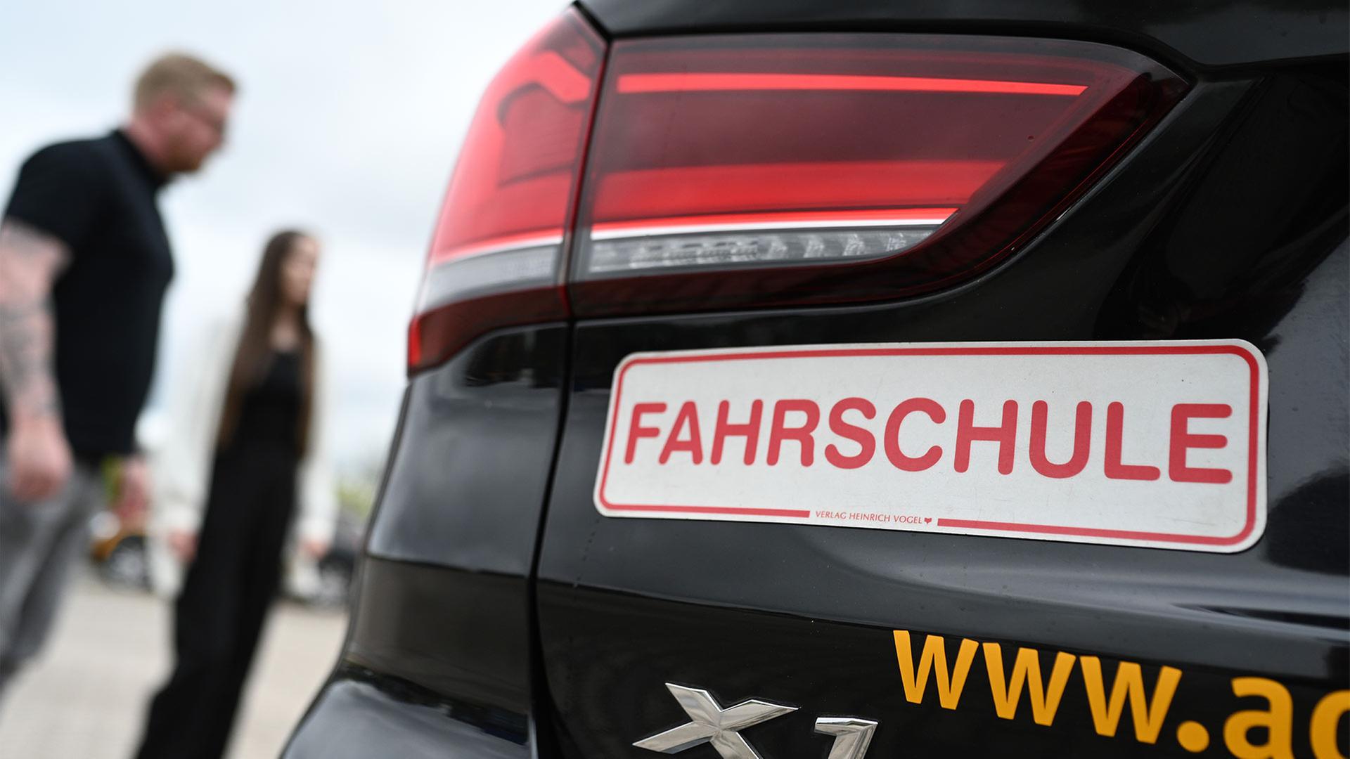 So soll der Führerschein günstiger werden