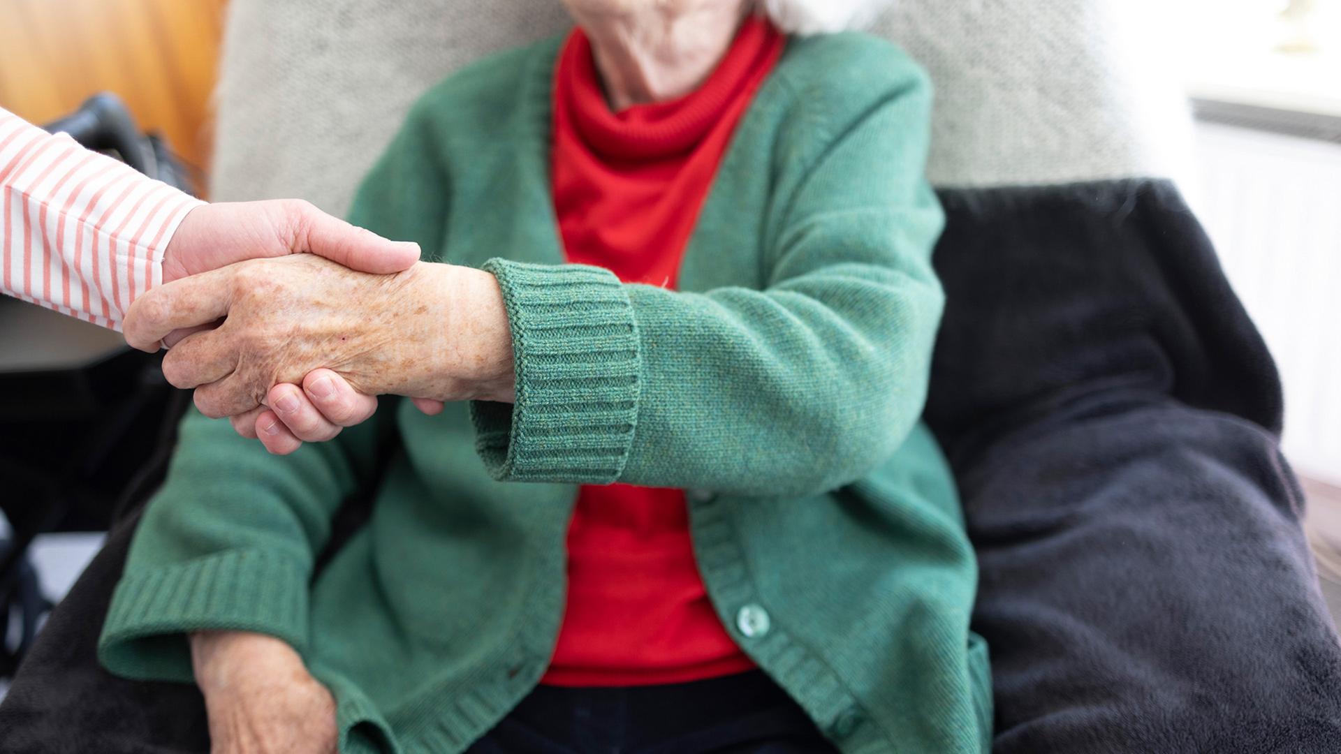 Weniger Rente für pflegende Angehörige?