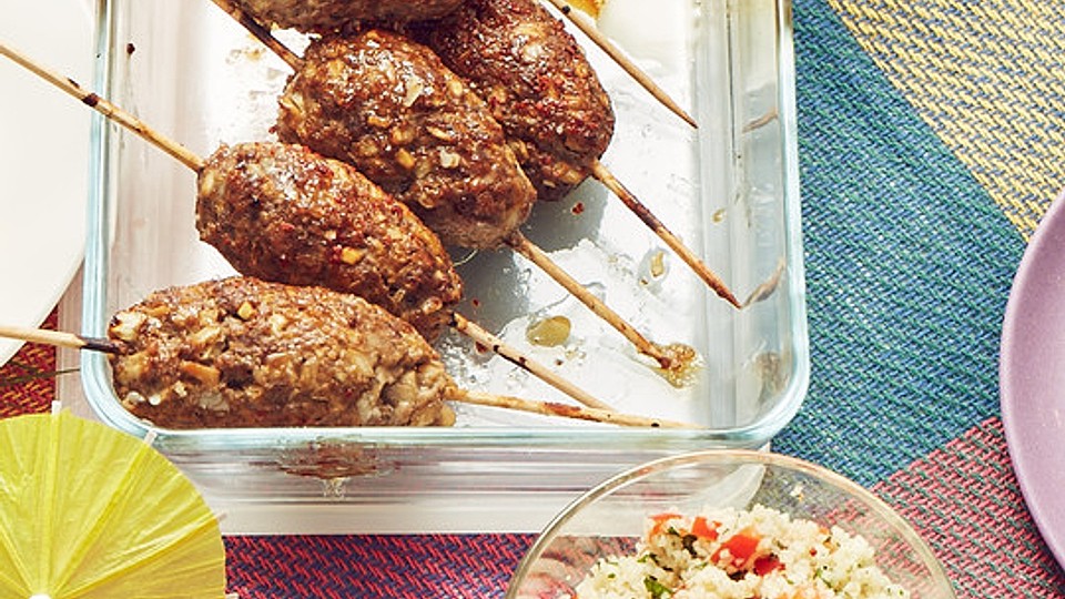 Teriyaki-Spieße mit Bulgursalat