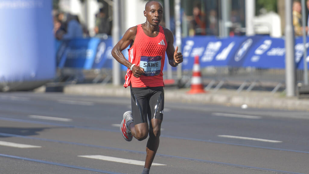 Sawe sorgt für Marathon-Meilenstein