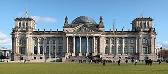 „Germans releasing bangers“: Kitschkrieg reißt mit „Gut Genug“ Amerika mit