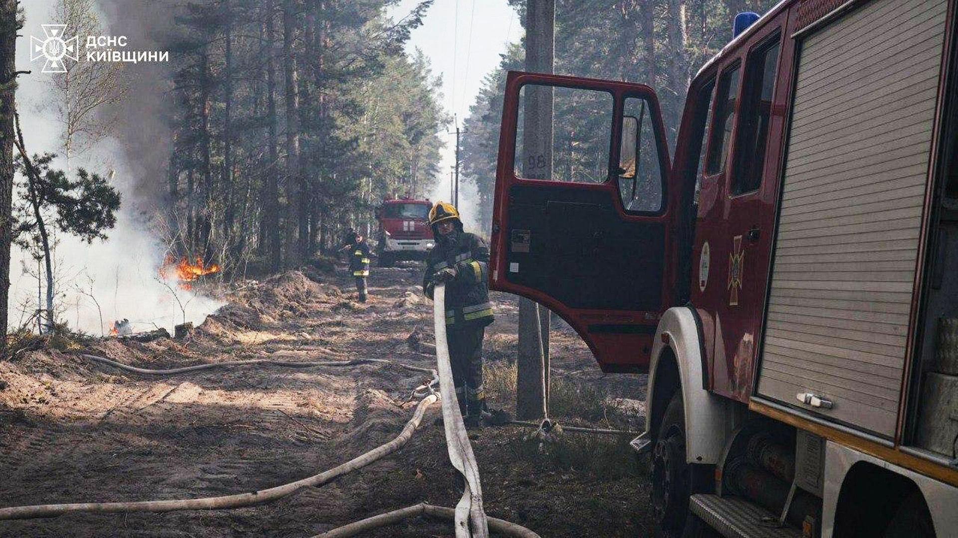 Waldbrand wütet in Tschernobyl-Sperrzone