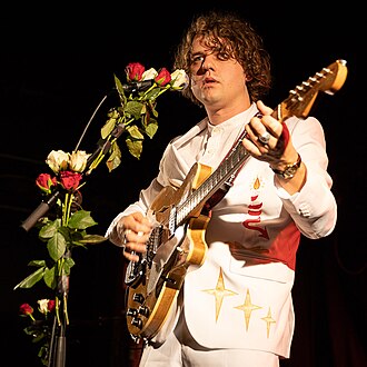 Review: Kevin Morby – „LITTLE WIDE OPEN“: Morbys musikalischer Reifegrad