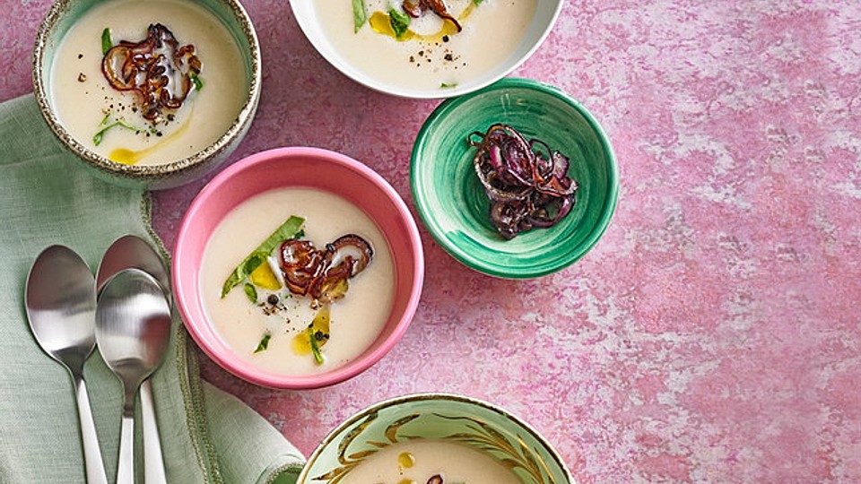 Bärlauch-Kartoffel-Suppe à la Gabi